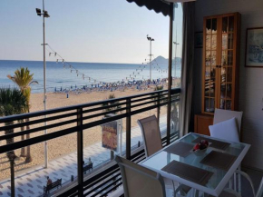 1ªLinea 4-5 pax Wifi-Benidorm1hab y 2 sofas, Aire, Playa Levante Apt Cachirulo
